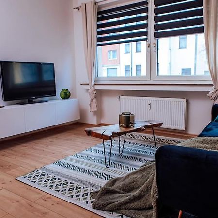 Green & Modern - City - Netflix - Wifi - 2 Person Essen Bagian luar foto